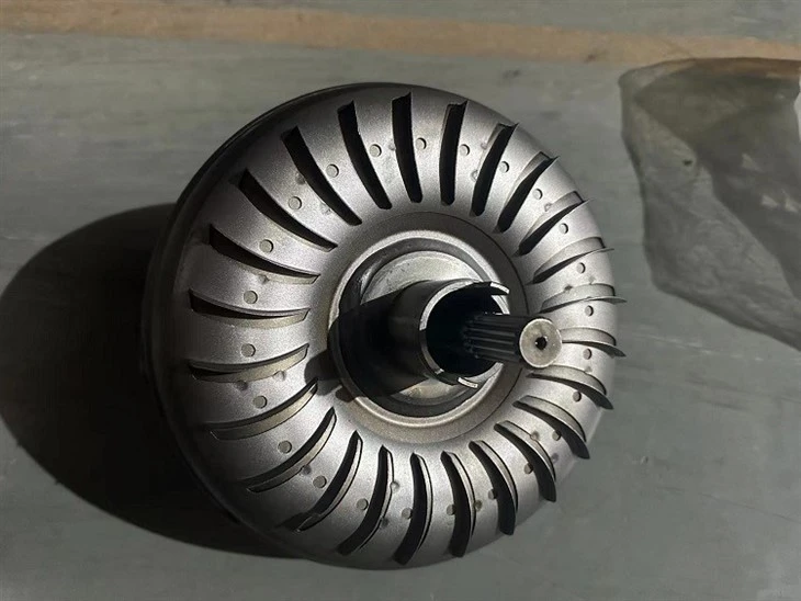 Forklift 124S3-80301 Torque Converter For C240, TD27, H2000, FD20~30T3C