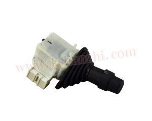 Comutator combinat pentru piese de schimb pentru stivuitoare folosit pentru modelul 8F20-30, cu piesa nr.57440-12470-71